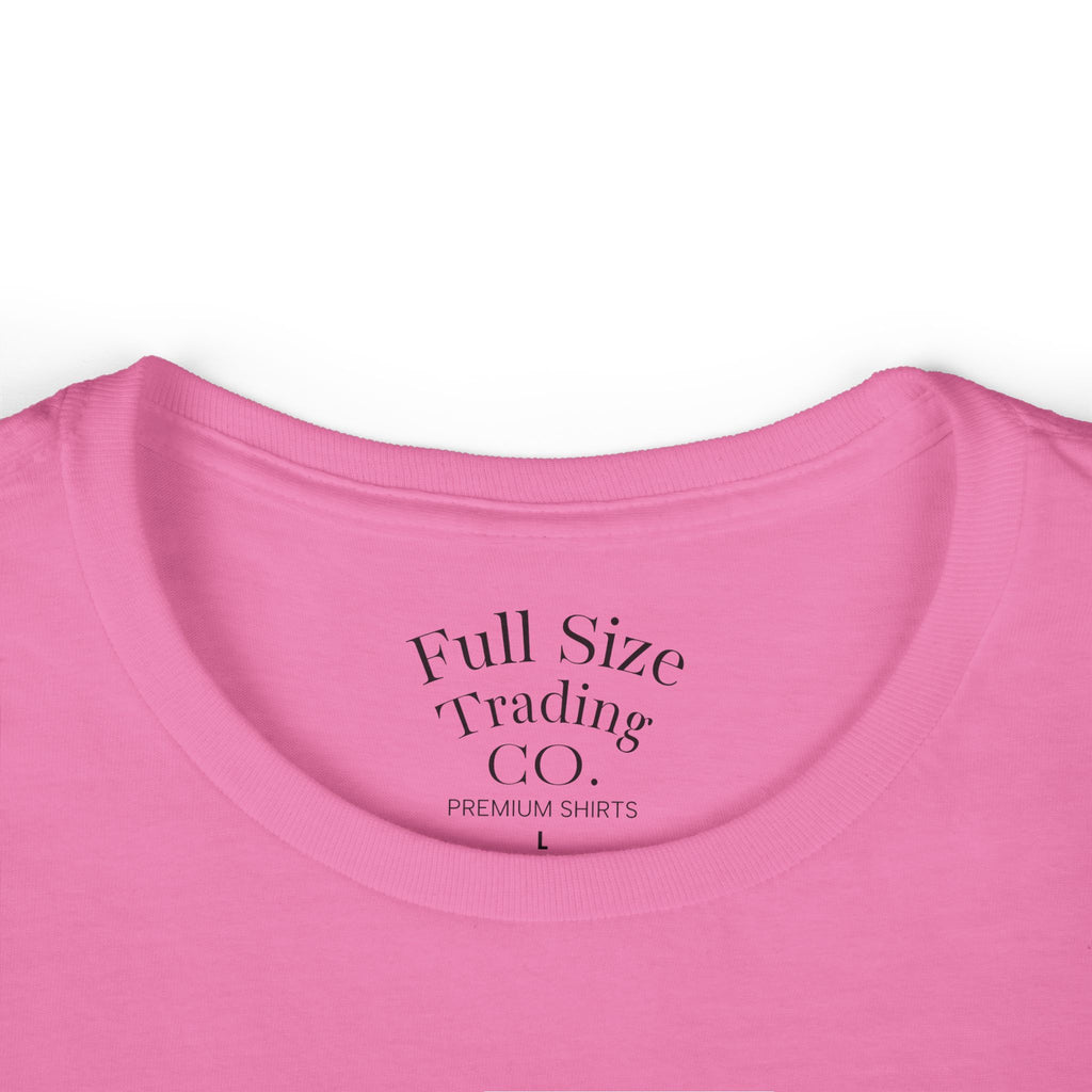Women's Tee — Cute Plus-Size Character 'Love My Curves' Graphic Shirt