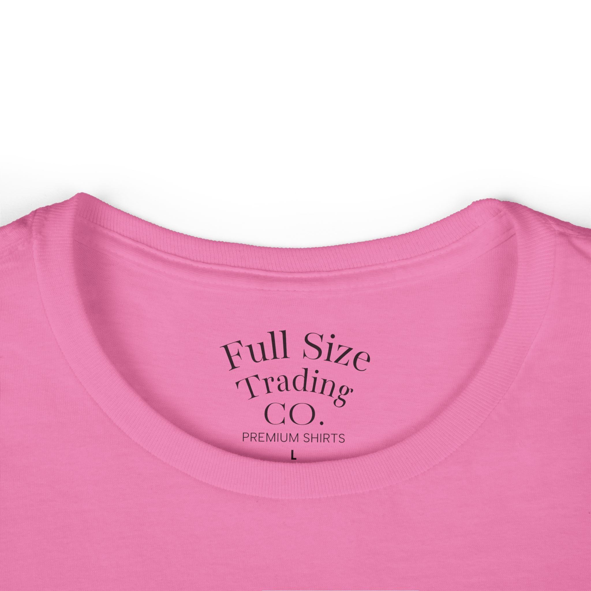 Women's Tee — Cute Plus-Size Character 'Love My Curves' Graphic Shirt